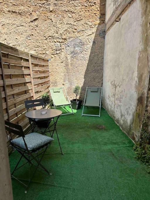 Vaste Appartement Renove - Centre Ville Bourg-en-Bresse Bagian luar foto