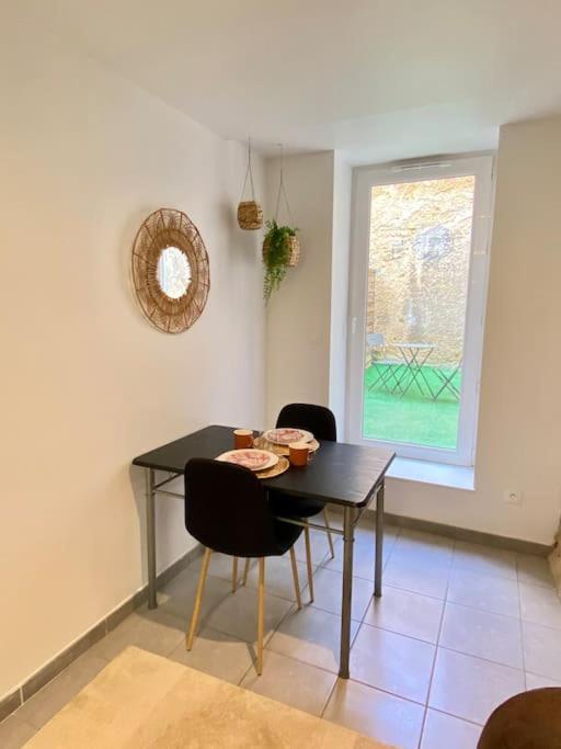 Vaste Appartement Renove - Centre Ville Bourg-en-Bresse Bagian luar foto
